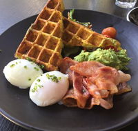 Maple and Clove - Sydneys Hotel