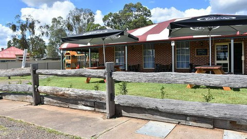 Bulga Tavern - Sydneys Hotel 0