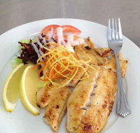 Fishy But Nice 2 - Springwood - Sydneys Hotel