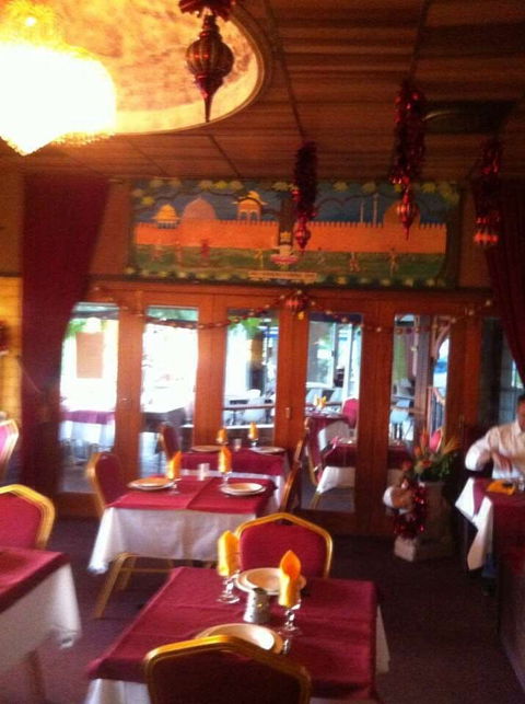Little Indian Palace - Sydneys Hotel 0