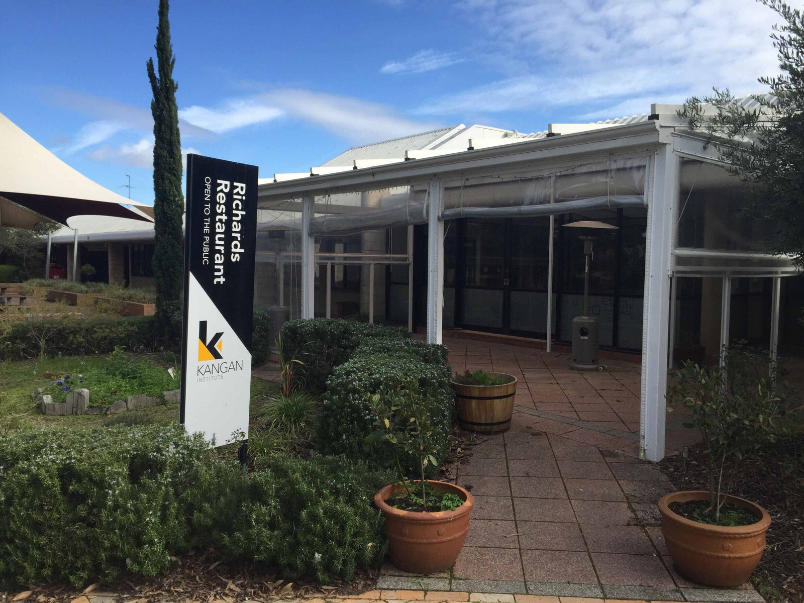 Broadmeadows VIC Sydneys Hotel