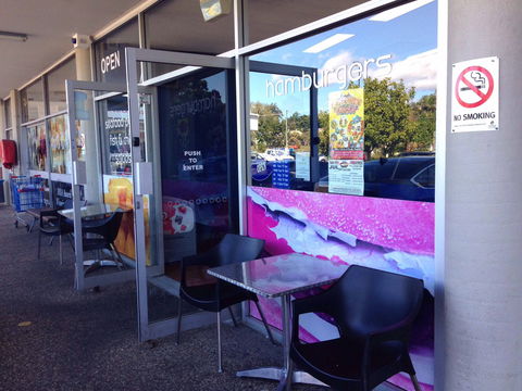 Tim's Seafood - Sydneys Hotel 0