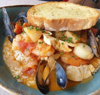 Urban Grooves Cafe - Sydneys Hotel