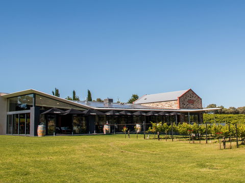 Angove McLaren Vale - Sydneys Hotel 0
