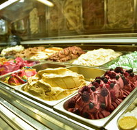 Narooma Ice Creamery - Sydneys Hotel