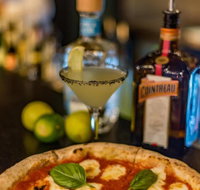 Pizzeria Violetta - Kenmore - Sydneys Hotel
