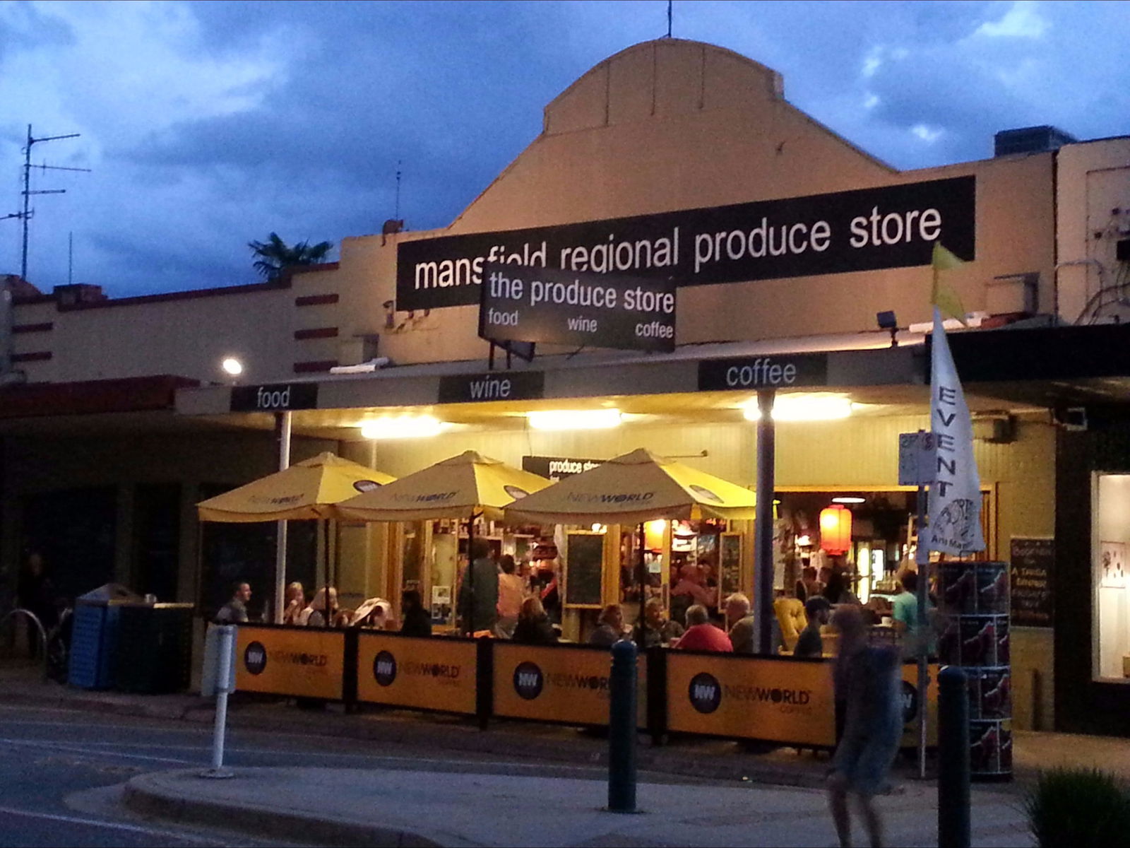 Mansfield VIC Sydneys Hotel