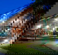 Cunjevoi Restaurant and Bar - Sydneys Hotel