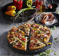 Domino's - Sydneys Hotel