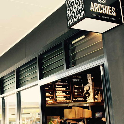 Archie's - Sydneys Hotel 0
