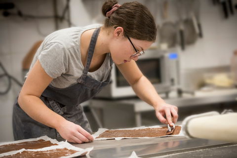 Icky Sticky Patisserie - Sydneys Hotel 1