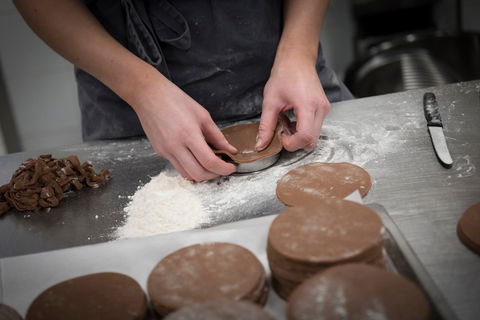 Icky Sticky Patisserie - Sydneys Hotel 2