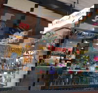 PM's Cafe - Sydneys Hotel