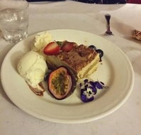 Anna's Restaurant - Sydneys Hotel