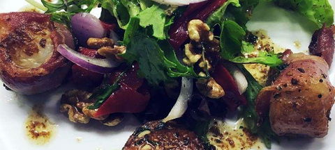 Luscious Organic Cafe & Shop - Sydneys Hotel 0