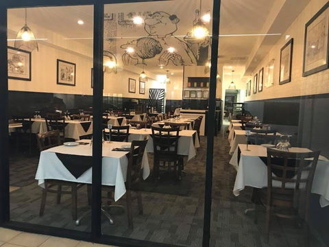 Spices 29 Goan Indian Restaurant - Sydneys Hotel 0