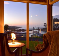 The Ocean Lounge - Sydneys Hotel