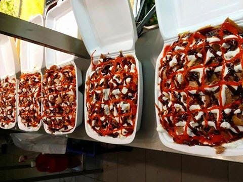 Aladdin's Pizza & Kebabs - Sydneys Hotel 0