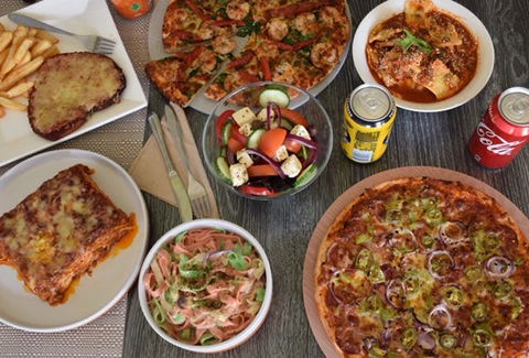 Pizza Time - Sydneys Hotel 0