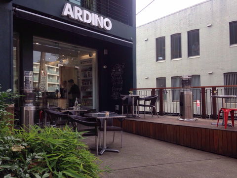 Ardino Salon & Cafe - Sydneys Hotel 0
