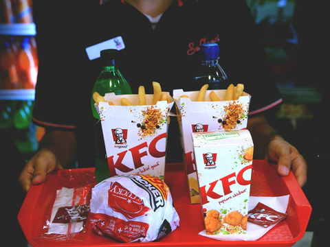 KFC - Sunshine - Sydneys Hotel 0