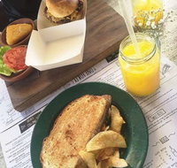Hello Cafe - Sydneys Hotel