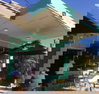 Big Tree House - Rydalmere - Sydneys Hotel
