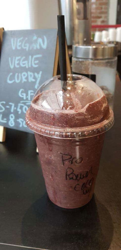 EAT - Sydneys Hotel 0