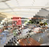 Flying Fox Cafe - Sydneys Hotel