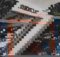 Frenchies Cafe - Sydneys Hotel