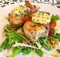 Plum Cafe - Sydneys Hotel