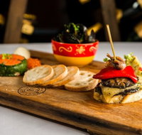 Moda Restaurant - Sydneys Hotel