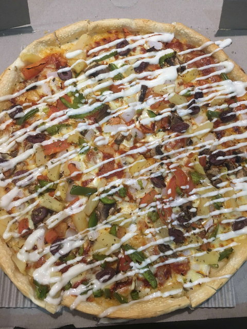 Pizza Hut - Hervey Bay - Sydneys Hotel 0