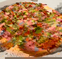 Santa Lucia Pizza - Sydneys Hotel