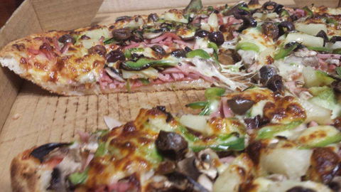 Papa's Pizza & Pasta - Sydneys Hotel 0