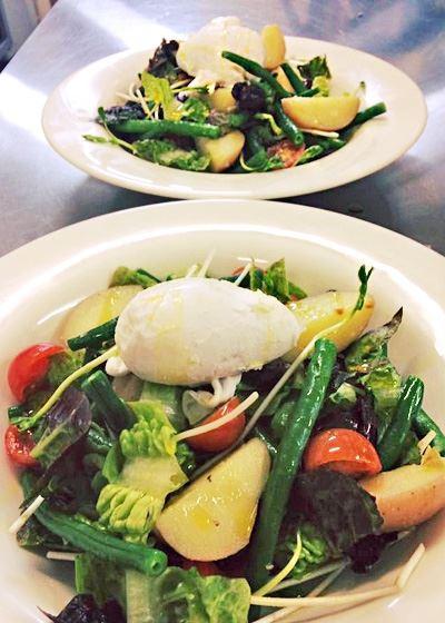 Andy's Place Cafe - Sydneys Hotel 9