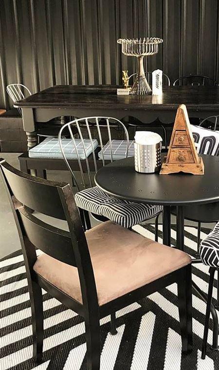 Nepali Kitchen - Sydneys Hotel 4