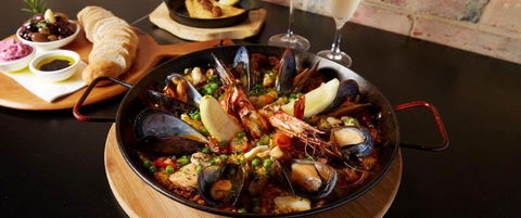 Inti Gourmet - Sydneys Hotel 0