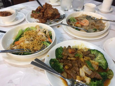 Royal East Chinese Restaurant - Sydneys Hotel 0