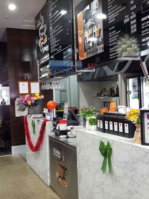 Silvana Cafe & Restaurant - Sydneys Hotel 0