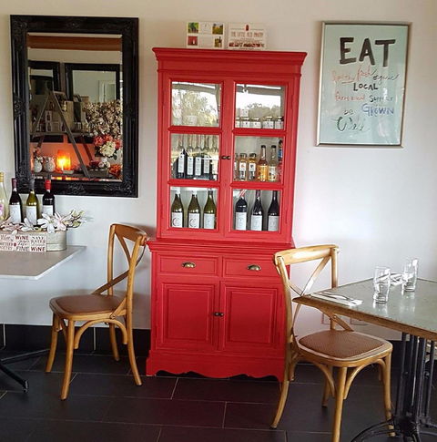 The Little Red Pantry - Sydneys Hotel 0