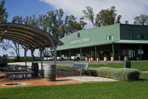 Andrew Peace Wines - Sydneys Hotel 0
