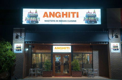 Anghiti - Innaloo - Sydneys Hotel 0