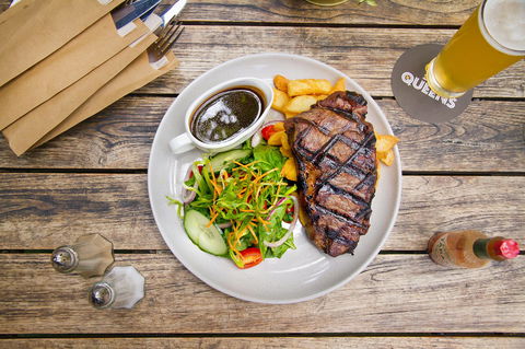 Ardross Street Cafe - Sydneys Hotel 0
