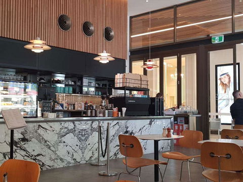Atomic Espresso - Sydneys Hotel 0