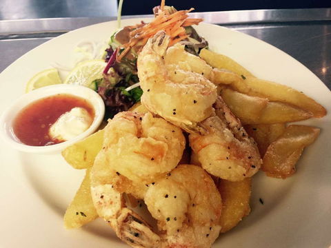 Cafe Black Bay - Sydneys Hotel 0