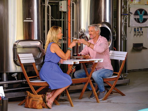 Lucky Bay Brewing - Sydneys Hotel 1