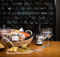 Shut the Gate Wines - Sydneys Hotel