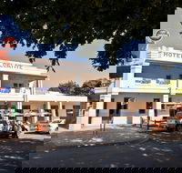 The Delatite Hotel - Sydneys Hotel