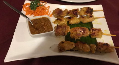 All Malay - Sydneys Hotel 0